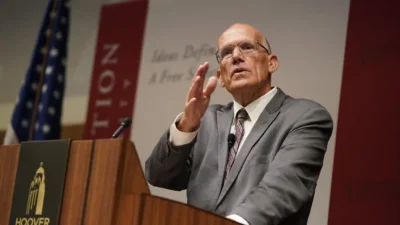 Victor Davis Hanson Net Worth: Exploring the Life, Wealth, and Influence of the Historian 4 Victor Davis Hanson Net Worth
